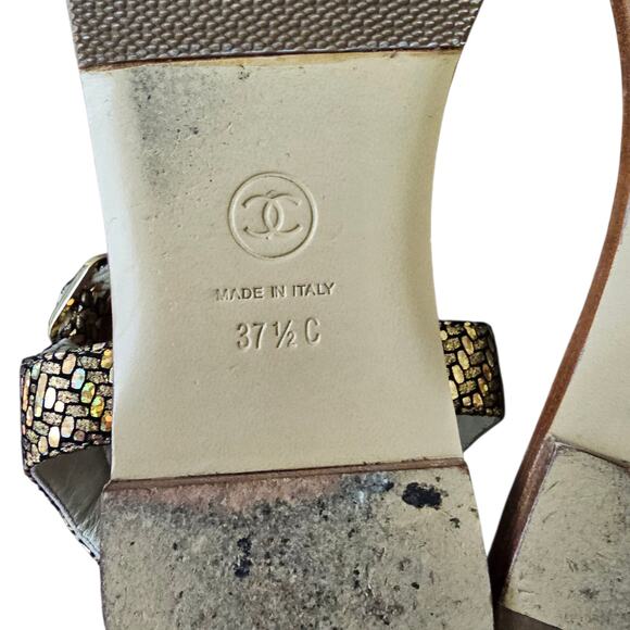 Chanel CC Chain Thong Fantasy Goatskin Sandal Black Gold Size 37.5 C US 6.5 7 - Picture 12 of 14